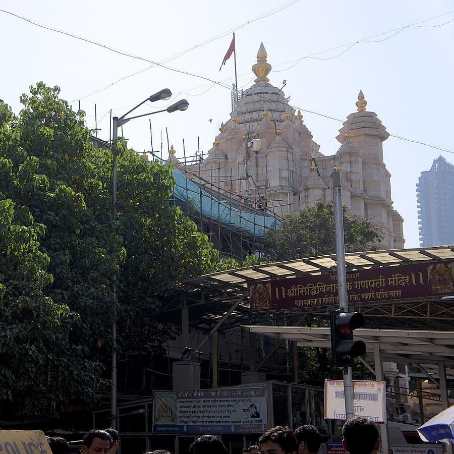 images/Siddhivinayak Temple3.jpg